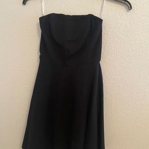 Lulus Black Sleeveless Formal Dress